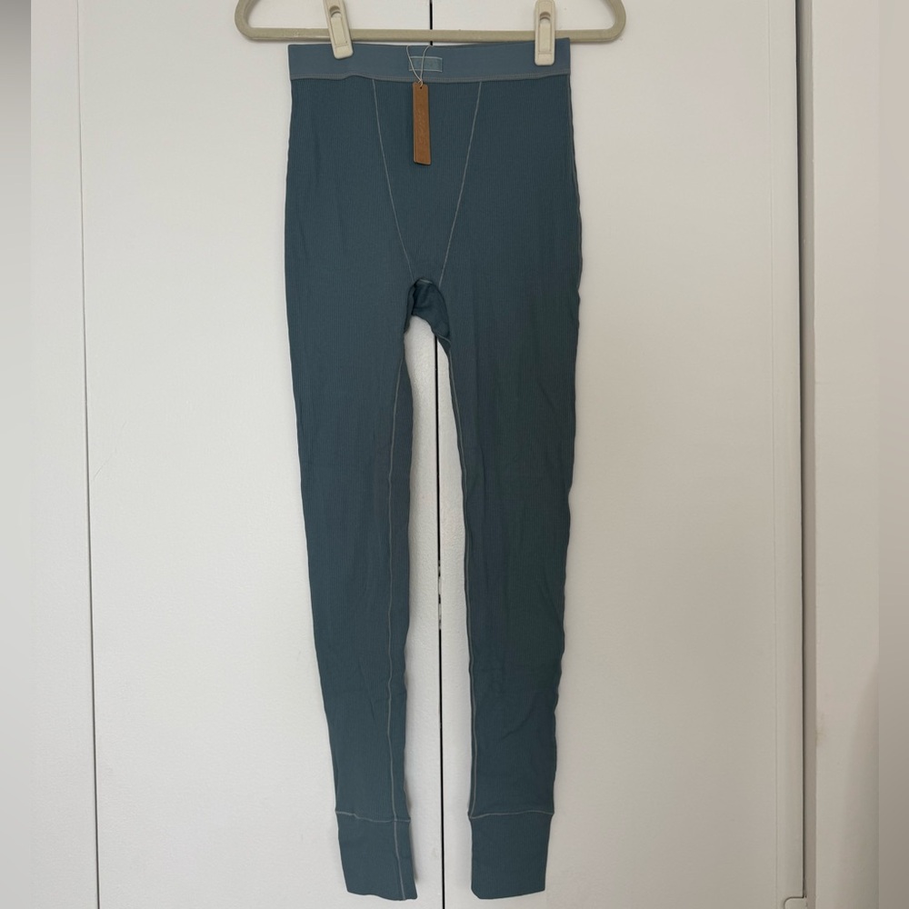 Skims Cotton Rib Leggings in S in Kyanite